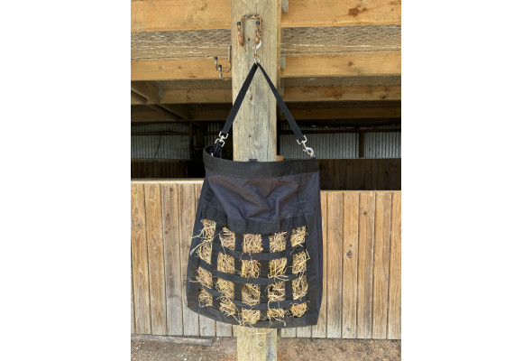 Enzo Two Side Slow Feed Haybag