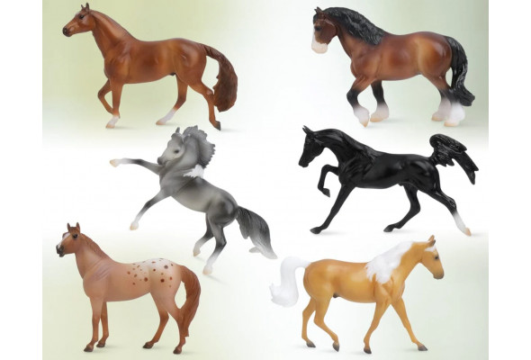 Breyer Horse Collection S2