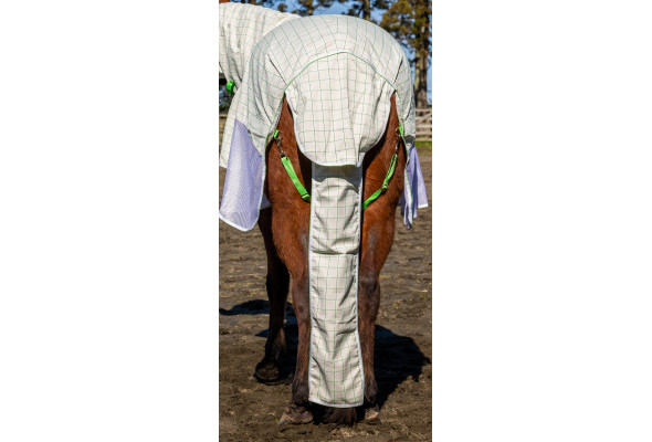 KiwiBlack Crossover Tail Bag