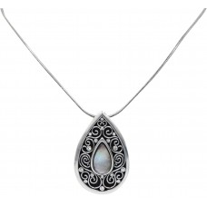 Pure Western Alexander Pendant Necklace