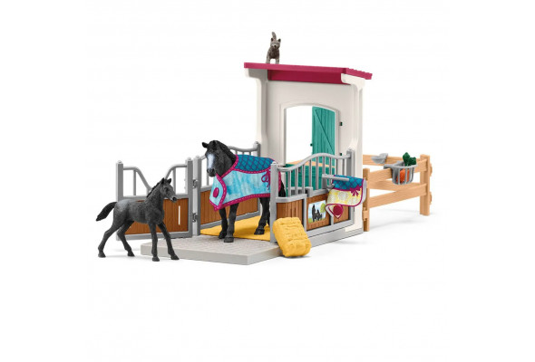 Schleich Horse Box with Mare And Foal