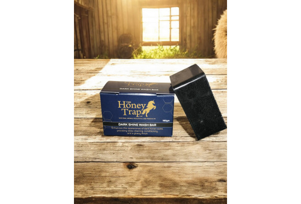 The Honey Trap Dark Shine Wash Bar